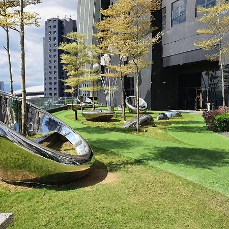 Arte Mont Kiara By Iluxhome Kuala Lumpur Extérieur photo